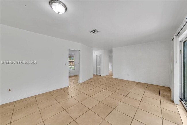 Building Photo - 4710 NW 12th St