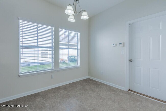 Building Photo - 6332 Endelstow Ln