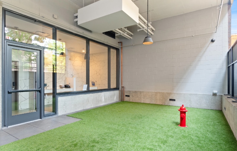 Building Photo - 352 S Aberdeen St