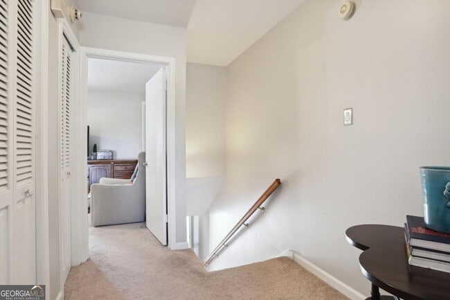 Building Photo - 73 La Rue Pl NW