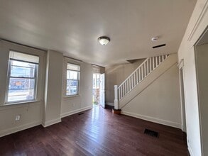 Building Photo - 2708 W Franklin St