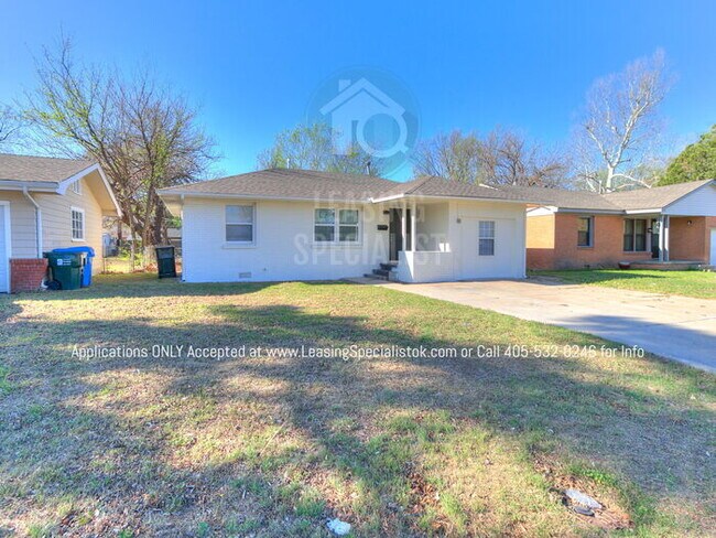Building Photo - Charming Mid Norman 3 Bed 2 Bath Home!