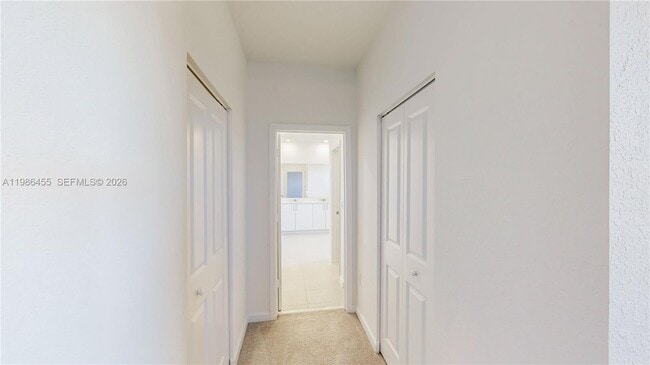 Building Photo - 2333 SE 28th St