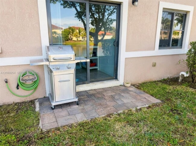 Building Photo - 22301 SW 88th Pl