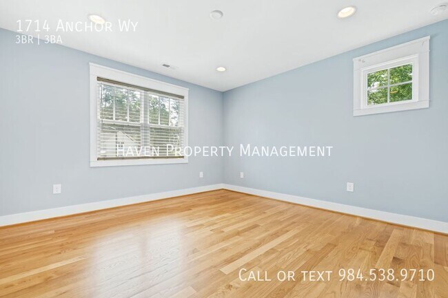 Building Photo - 1714 Anchor Wy