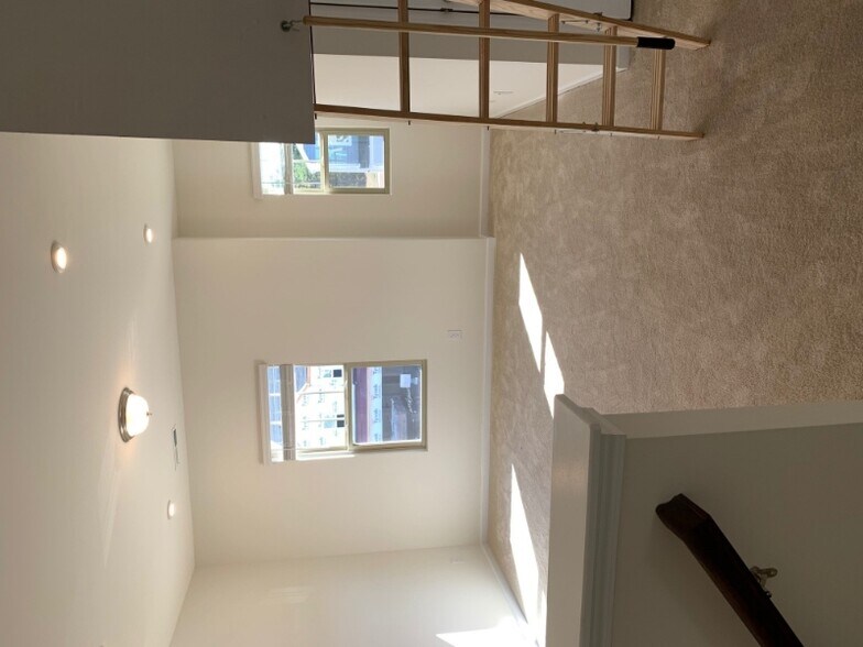 Building Photo - 1608 Stone Rd