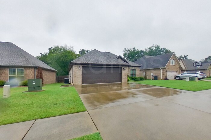 Building Photo - 94 Old Orchard Rd