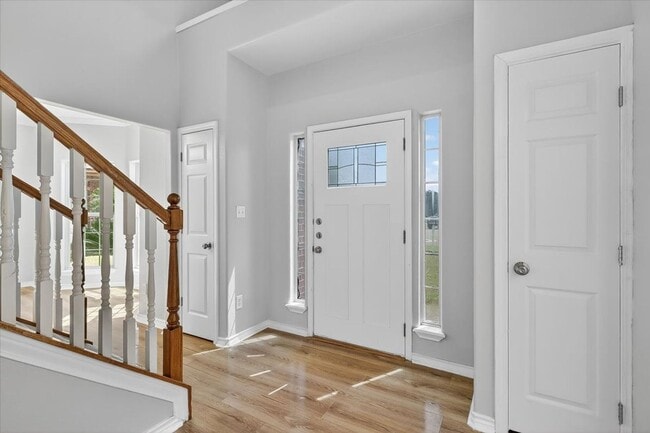 Building Photo - 6901 Windy Cove Cir