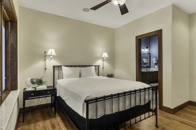 Building Photo - 1774 State Hwy UU