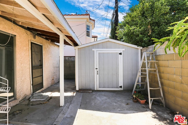 Building Photo - 16711 Mapes Ave