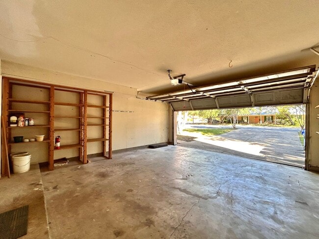 Building Photo - Spacious 4/BR 3.5/BA Two-Story Home with Peaceful Ambience