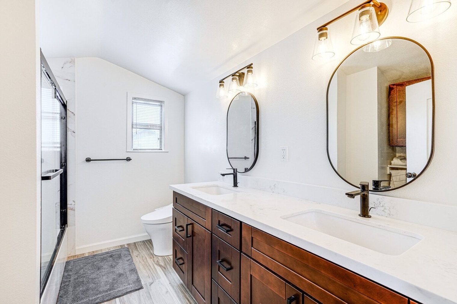 Building Photo - 1334 8th St