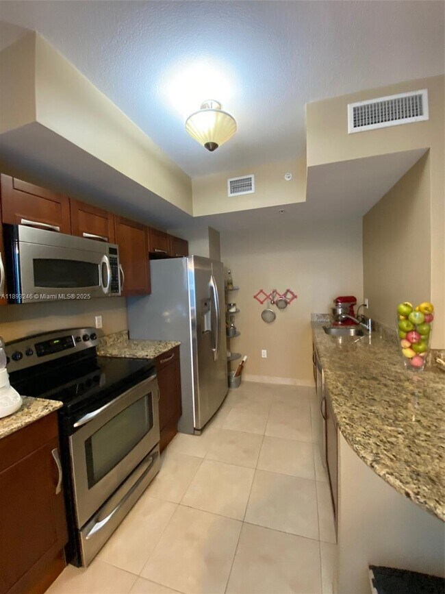 Building Photo - 7280 SW 90th St