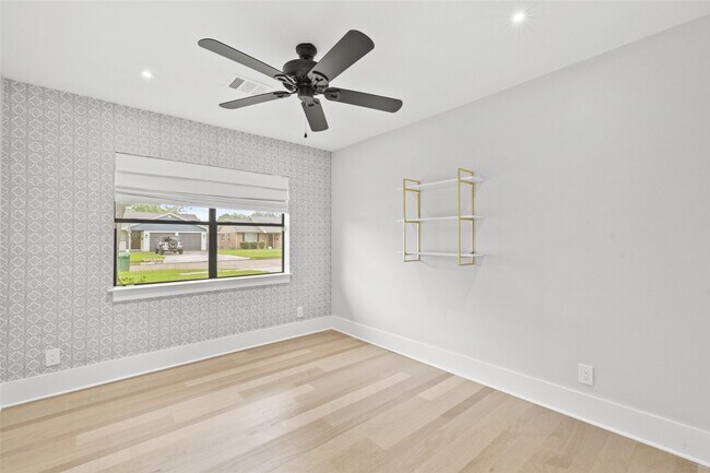 Building Photo - 2703 Tannehill Dr