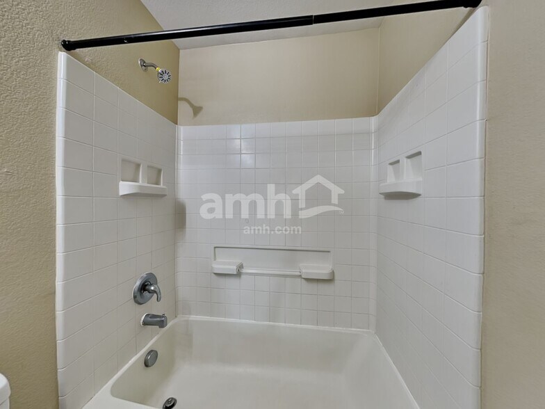 Building Photo - 21551 E 42nd Ave