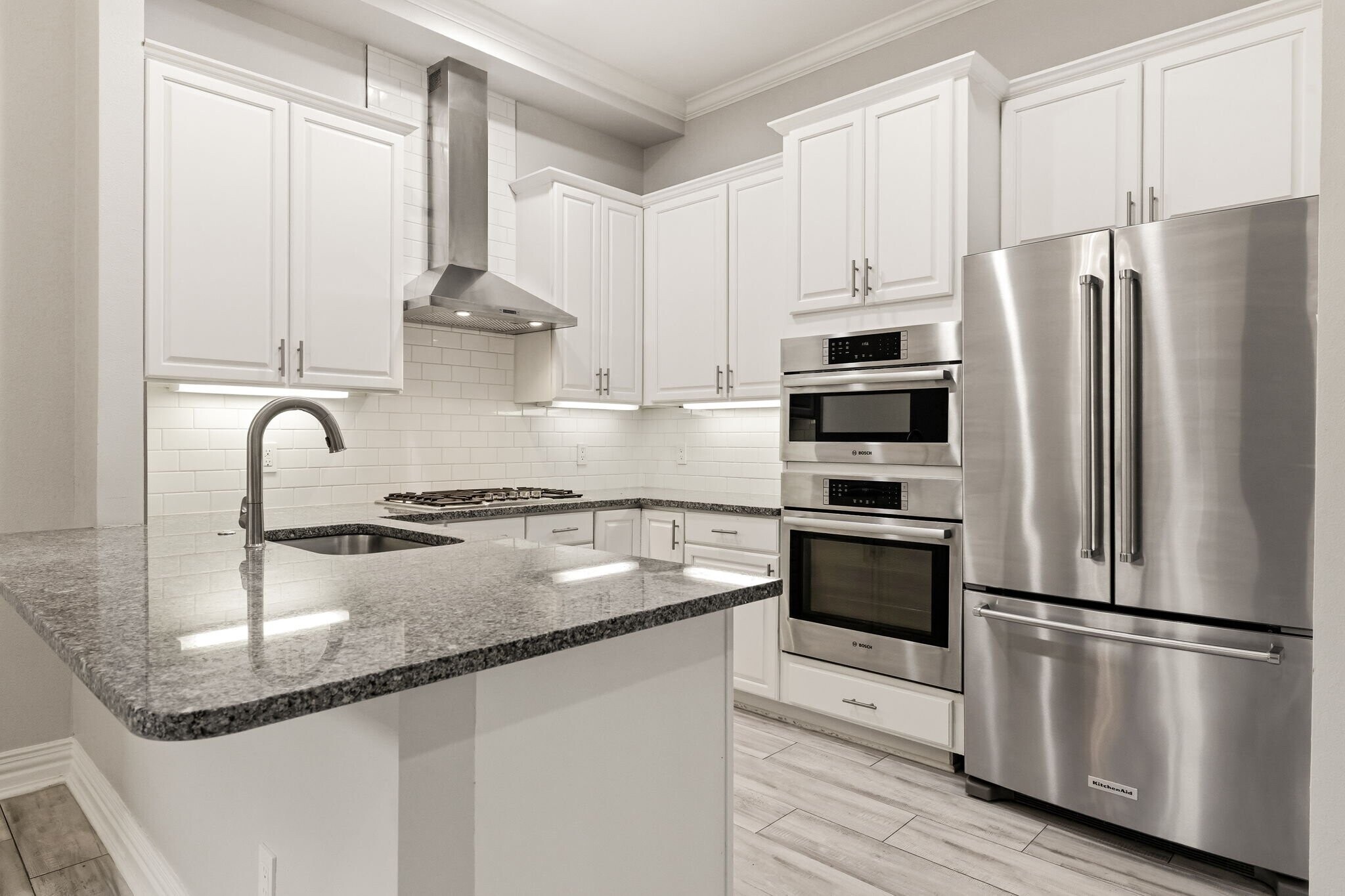 Building Photo - 10 Stonebriar Ct