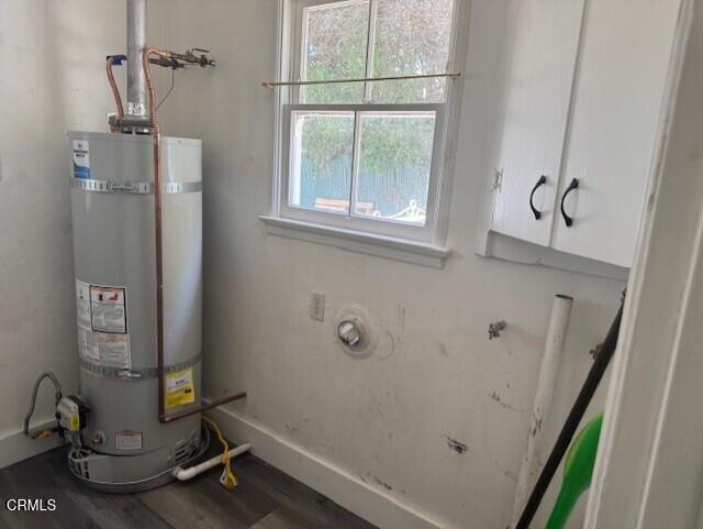 Building Photo - 643 N Hagar St
