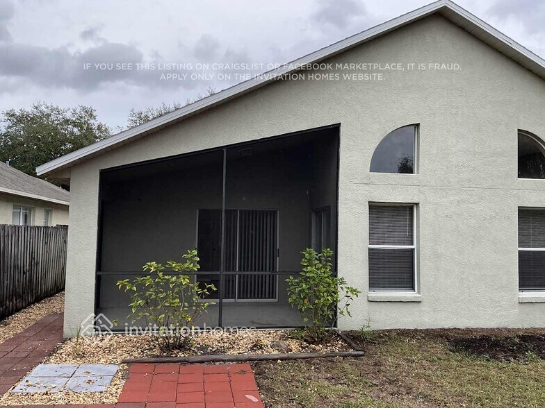 Building Photo - 7029 Colony Pointe Dr