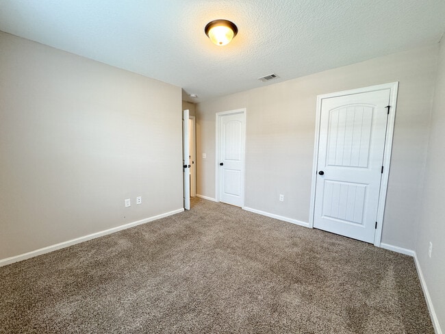 Building Photo - 119 Buckhaven Way