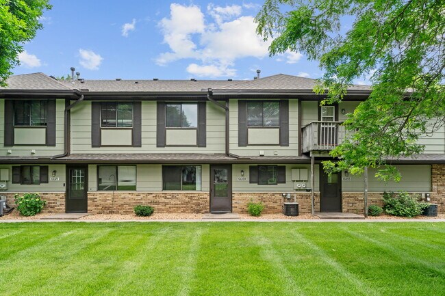 Building Photo - 13359 Zenith Ln