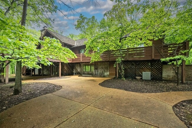 Building Photo - 2731 Christy Ave