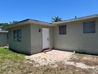 Building Photo - 2214-2216 Moreno Ave. - 2216 Moreno Apt A