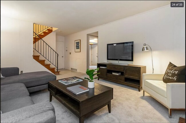 Building Photo - 2654 Lane Rd