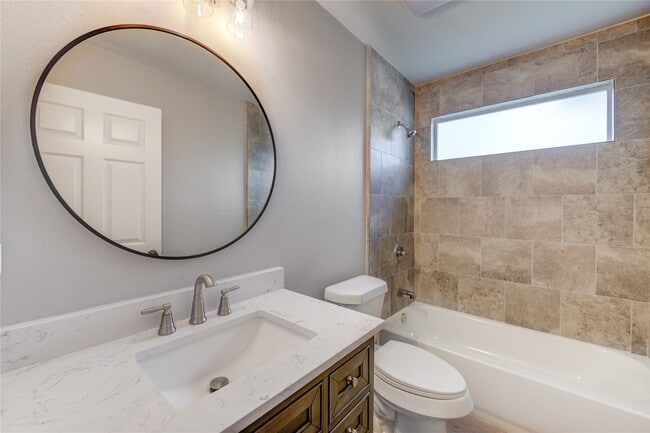 Building Photo - 6603 Narcissus St