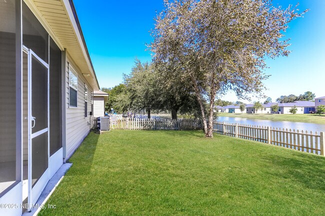 Building Photo - 11771 Alexandra Dr