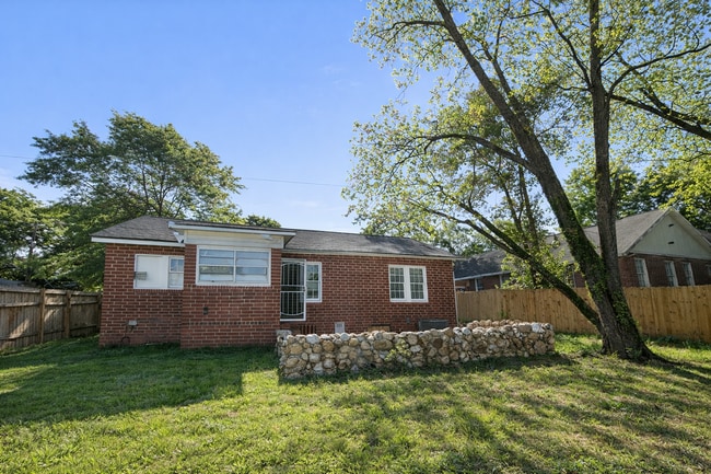 Building Photo - 3709 Flamingo Dr