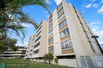 Building Photo - 7051 Environ Blvd