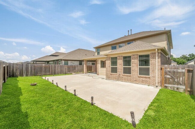 Building Photo - 18318 Windy Knl Wy