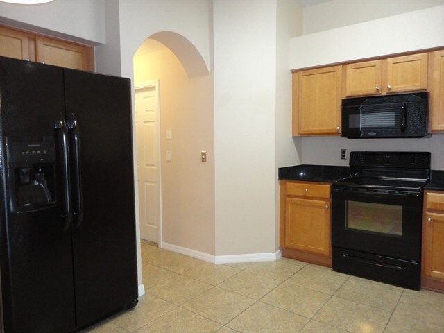 Building Photo - 3306 Hoylake Ct