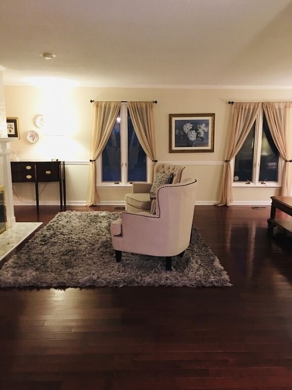 Building Photo - 685 Donald Ross Dr