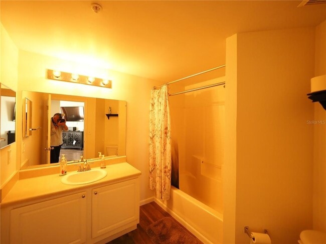 Building Photo - 5655 Bentgrass Dr