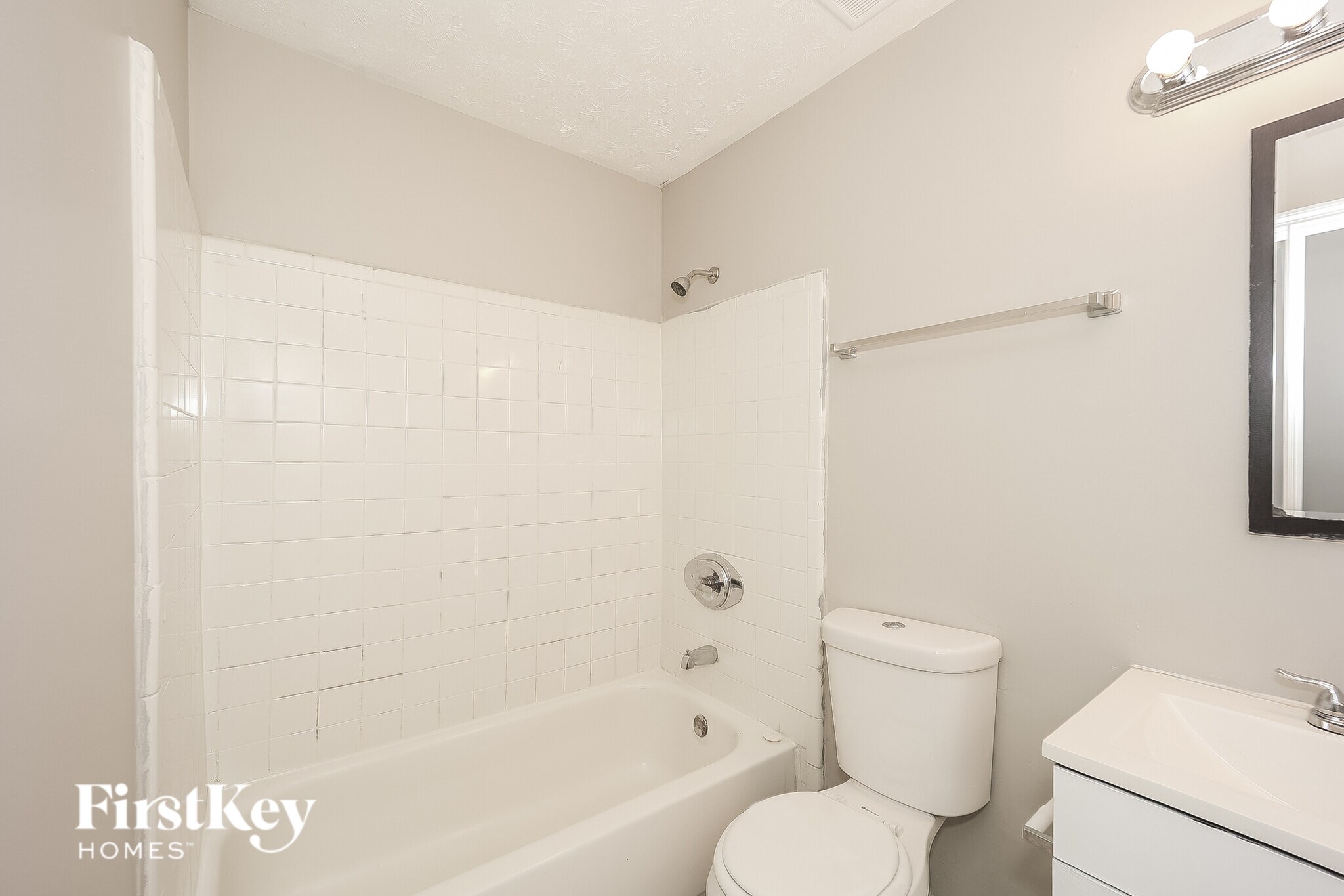 Building Photo - 1292 Brookvale Dr