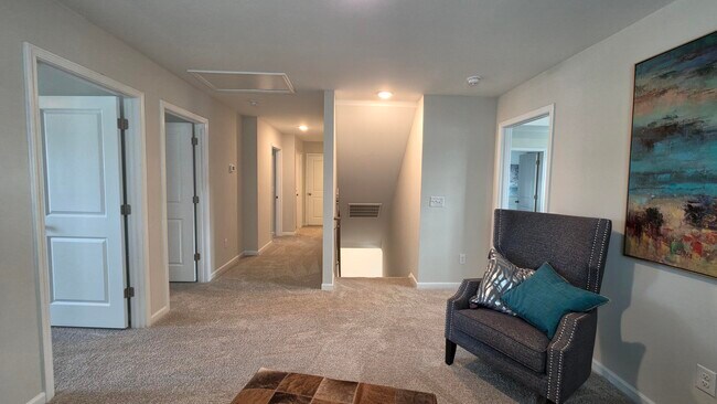 Building Photo - 1773 Camazay Dr