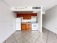 Building Photo - 13455 SW 16th Ct