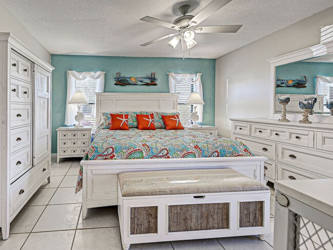 Building Photo - 2BD/2BA/1CG in Vivienda West - a 55+Community