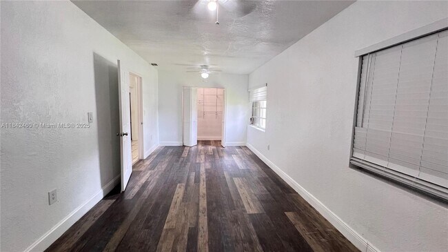 Building Photo - 7380 SW 36th St
