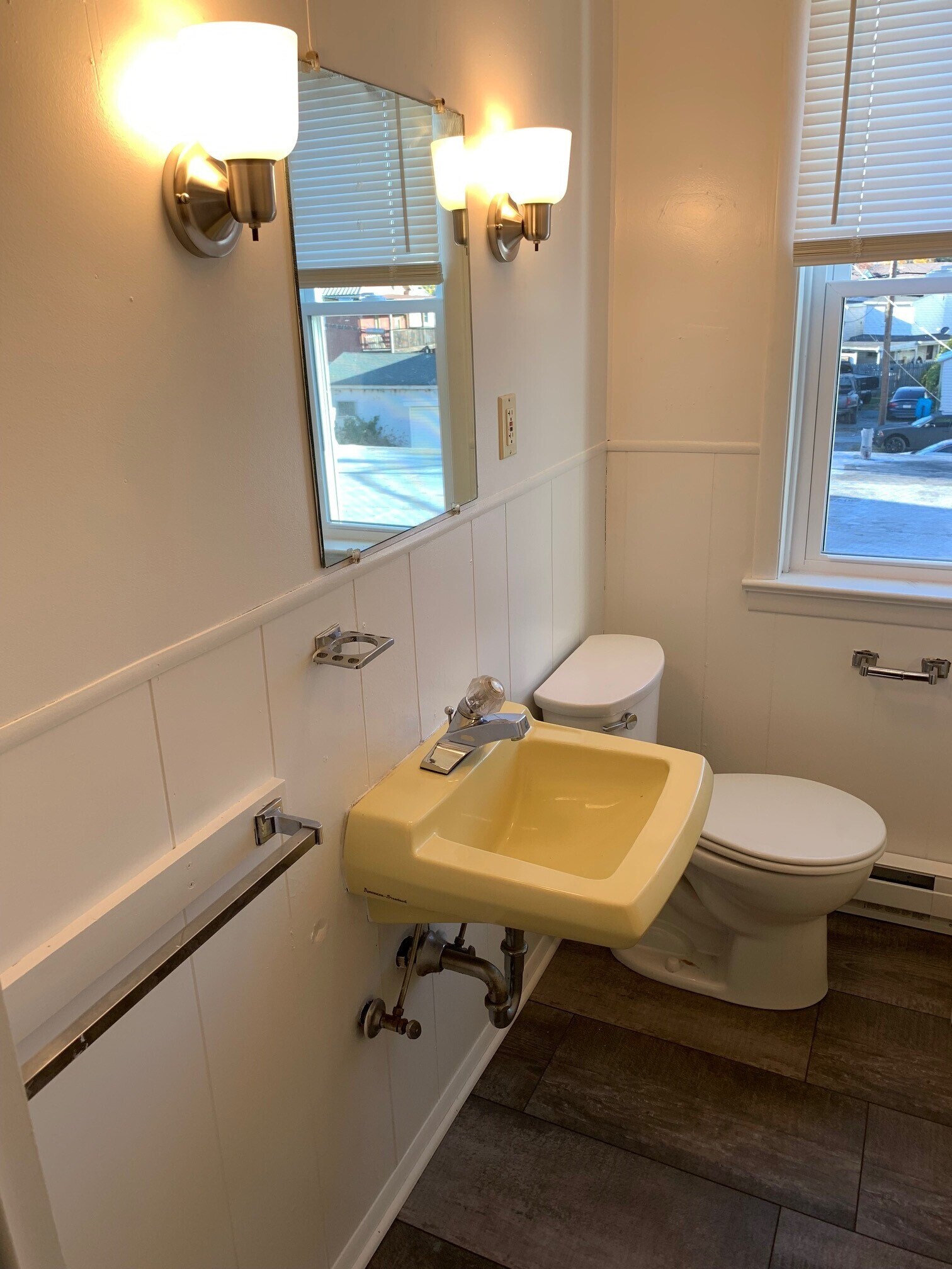 Bathroom - 36 S Potomac St