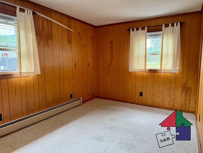 Building Photo - Stunning 2 Bedroom Home in Northfield!