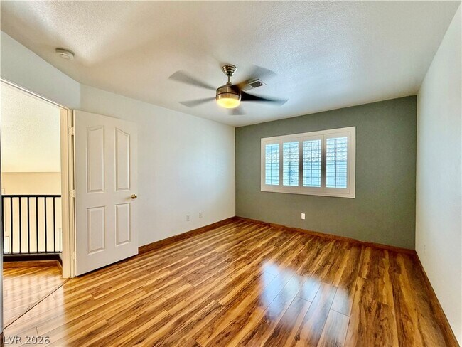 Building Photo - 448 Winthrop Pl