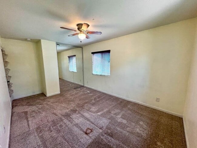 Building Photo - 33602 Magnetite St