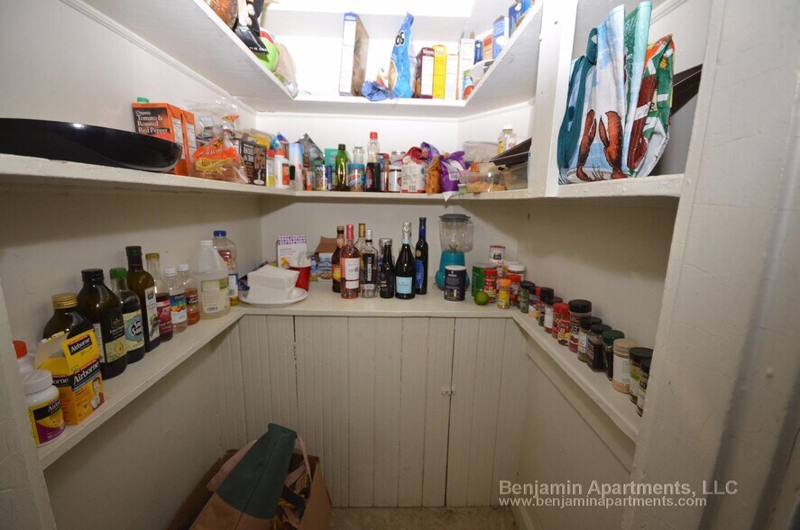 Building Photo - 11 Mt Hood Rd