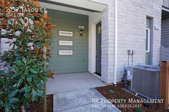 Building Photo - 2057 Tarob Ct
