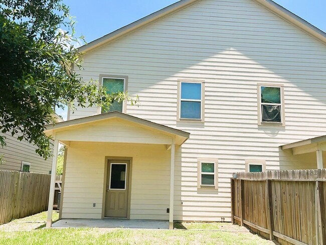 Building Photo - 8138 Gallahad St