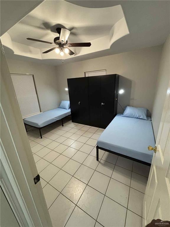 Building Photo - 10 Redwood Rd