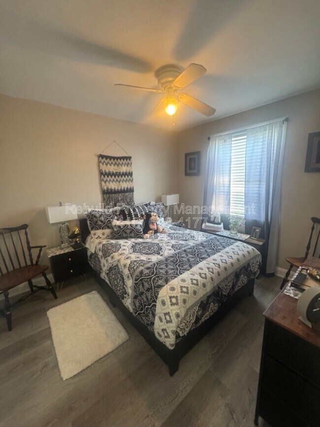 Building Photo - 4120 Dudley Ave