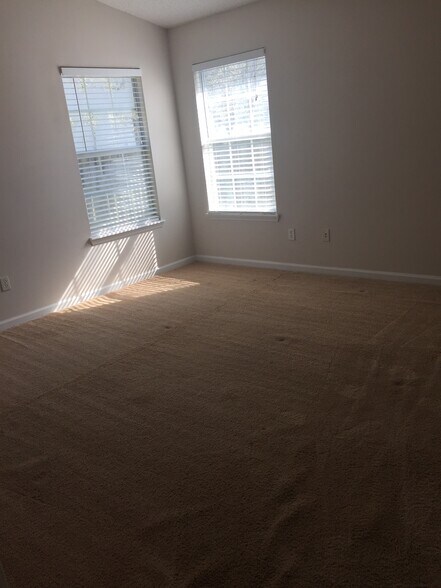 Bedroom - 808 South Edenbridge Way